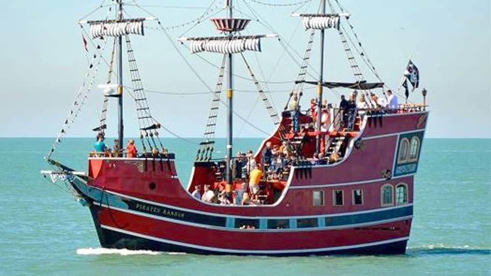 clearwater beach boat tours pirate
