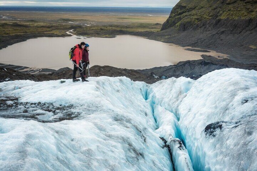 Full-Day Private Glacier and Ice Cave Hike with Photo Package