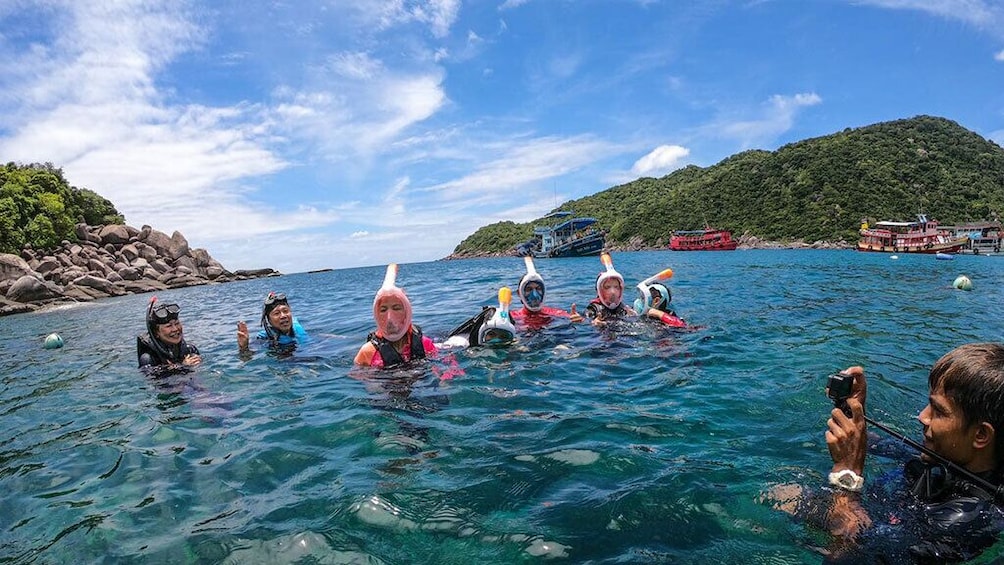 Koh Tao Snorkeling Tour to Hidden Bays and Koh Nang Yuan