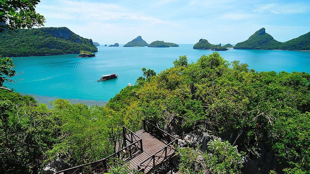 Angthong Marine Park Tour By Speedboat From Koh Phangan