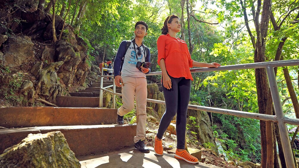 Couple on a Evening Jungle Walk HD Tour in Kuala Lumpur, Malaysia