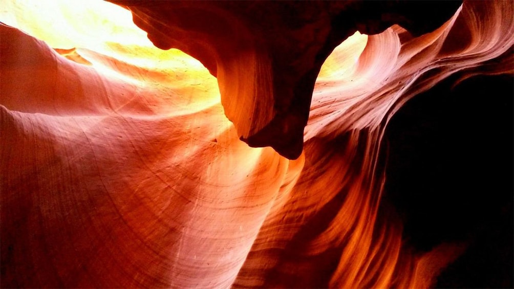 Daylight view of the Antelope Canyon Tour & Horseshoe Bend in Sedona 