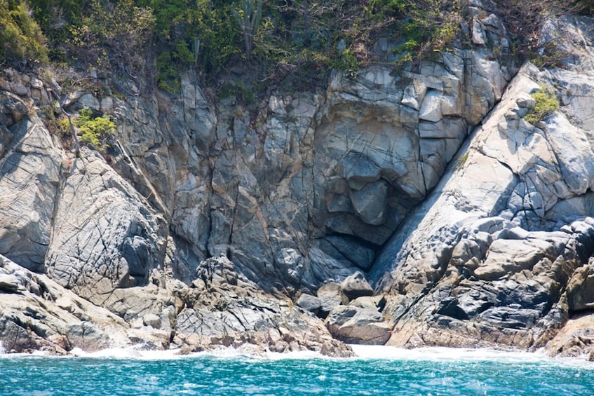 From Puerto Escondido: Huatulco 7 Bays Tour