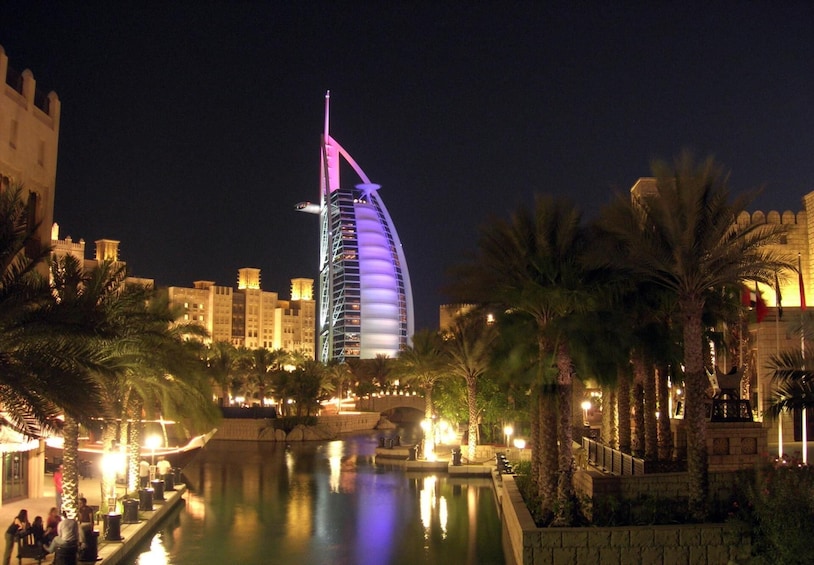 Dine in Burj Al Arab - Al Iwan Dinner & Dubai by Night Tour