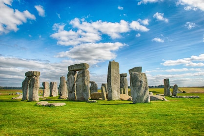 Visita de 1 día al Castillo de Windsor, Stonehenge y Oxford con entrada