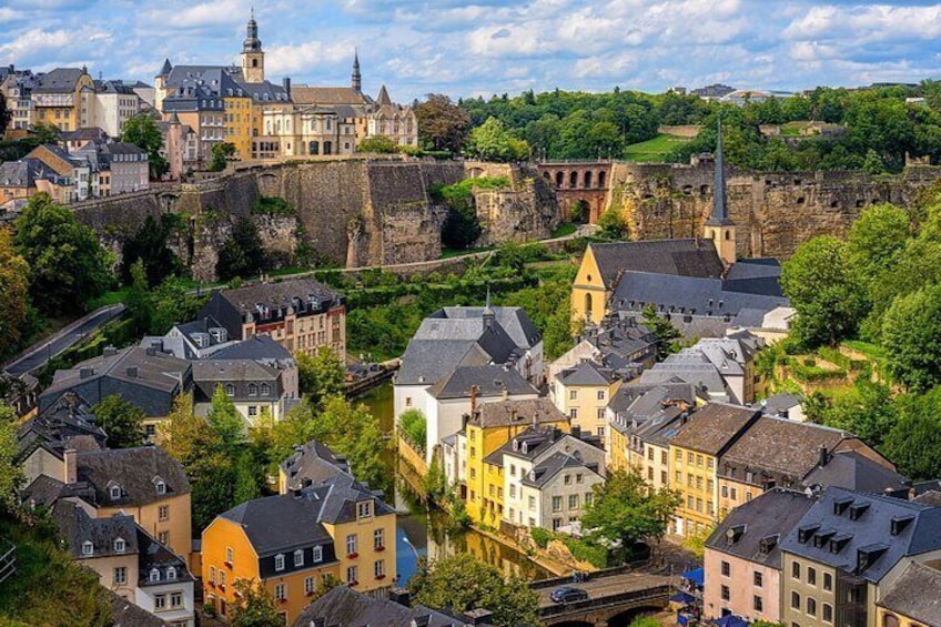 Romantic Luxembourg Private City Exploration Game