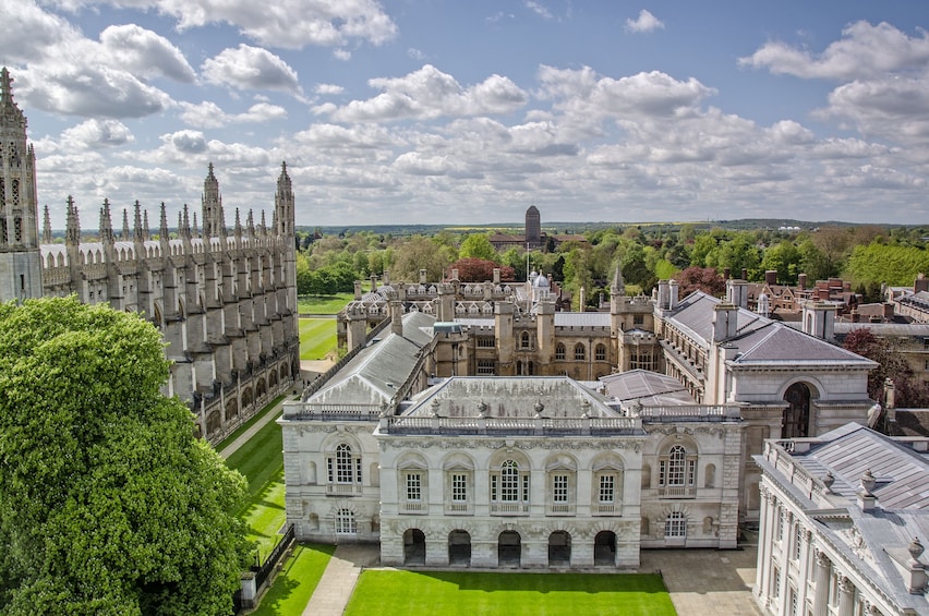 Full-Day Tour of Oxford & Cambridge with Admissions