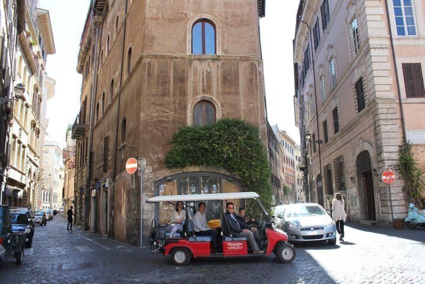 Rome by golf-cart private tour