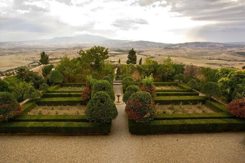 Pienza- Hanging garden of Palazzo Piccolomini