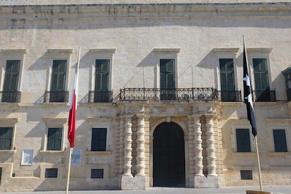 Valletta Walking Tour - City of the Knights Hospitallers