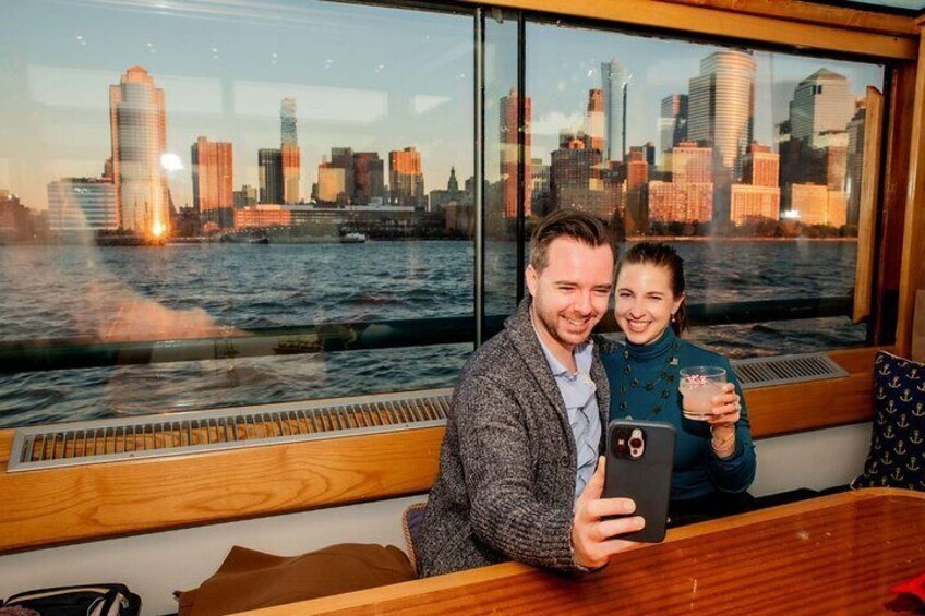 New York City Christmas Holiday Statue & Skyline Cocoa Cruise