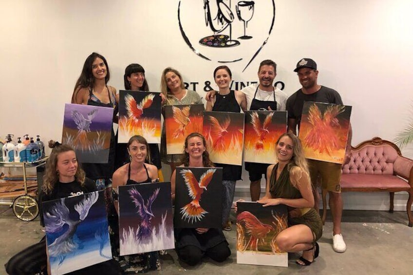 Adults Art and Wine Class in Byron Bay