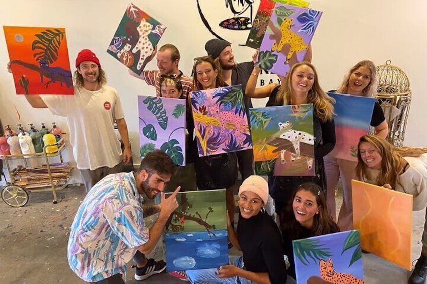 Adults Art and Wine Class in Byron Bay