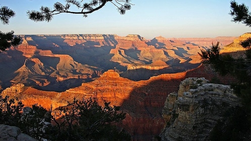 Excursión al atardecer por el Gran Cañón con cena desde Sedona/Flagstaff