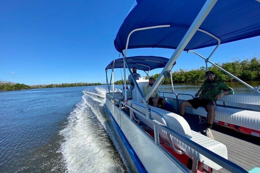 Cruising through the 10,000 Islands National Wildlife Refuge