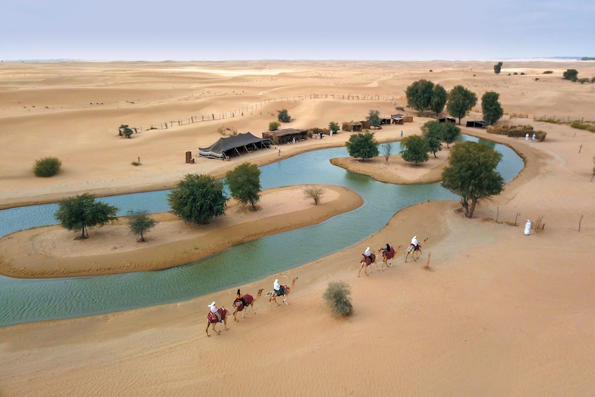 Dubai: Morning Safari by Vintage G Class at Al Marmoom Oasis