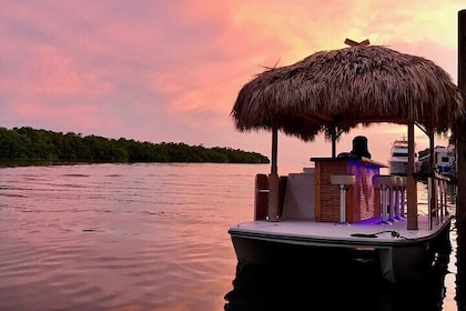 2-Hour Private Sunset Cruise on a Tiki Bar Boat in Key West