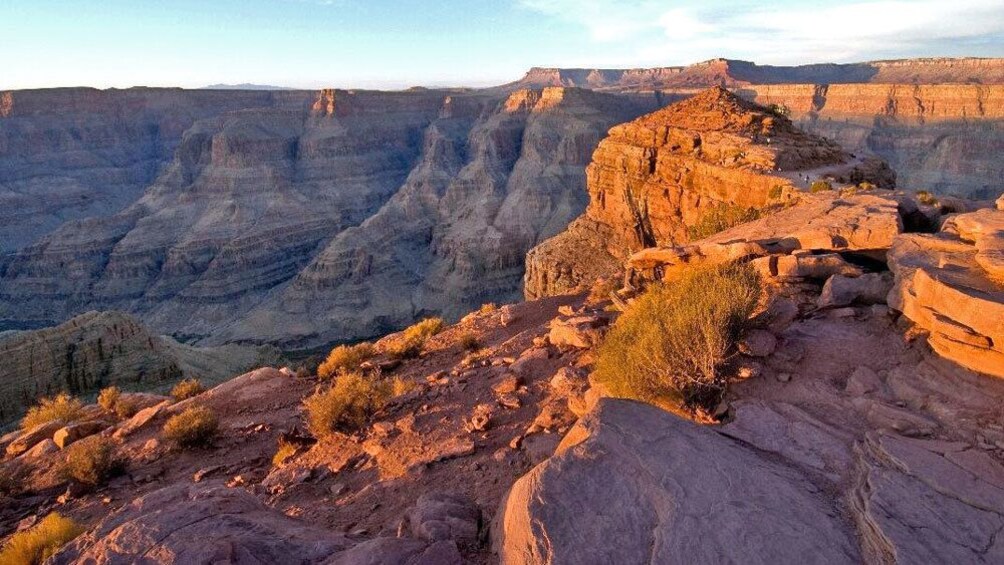 the sun setting on the rocks of Grand Canyon