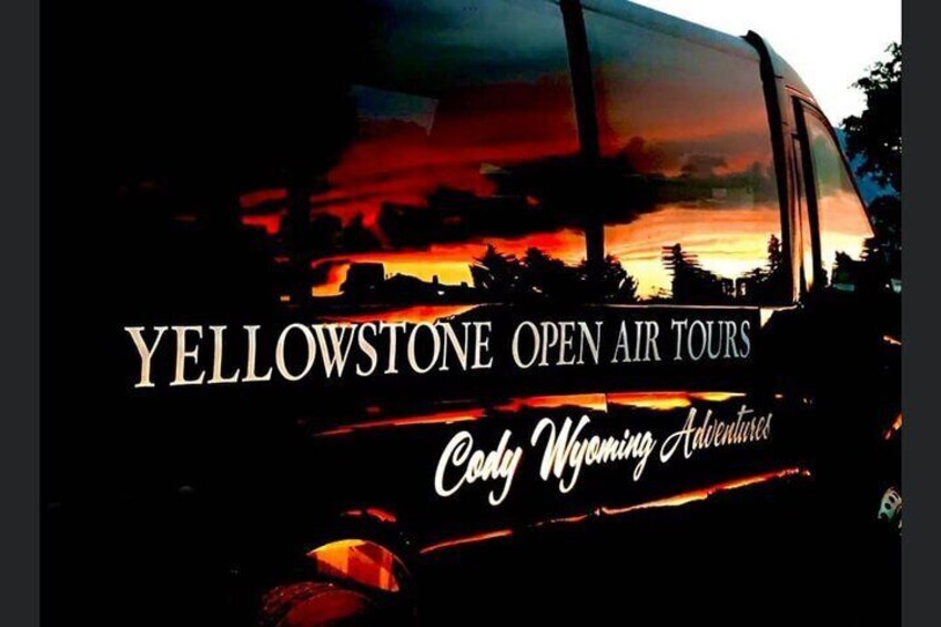 ALL INCLUSIVE!Yellowstone Open Air Tours Of Yellowstone National Park