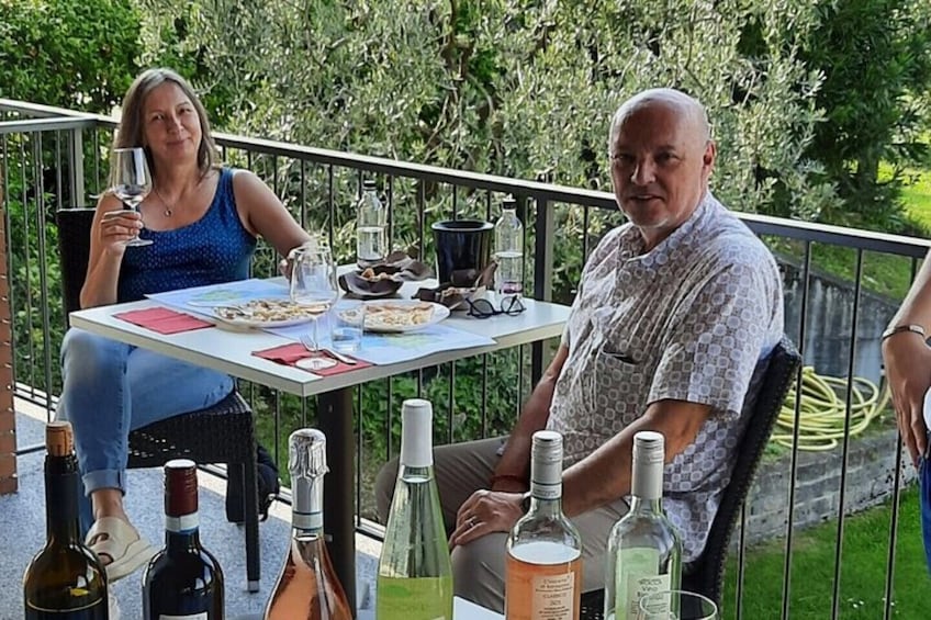 Bardolino Winery Tour and Tasting at Garda Lake in Italy