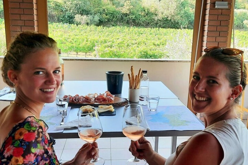 Bardolino Winery Tour and Tasting at Garda Lake in Italy