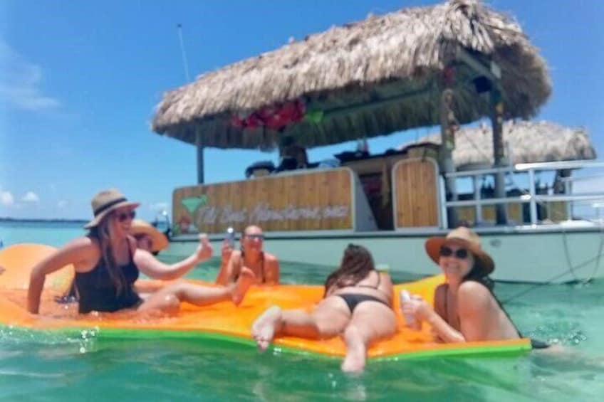 Key West Tiki Bar Boat Cruise to a Popular Sand Bar 