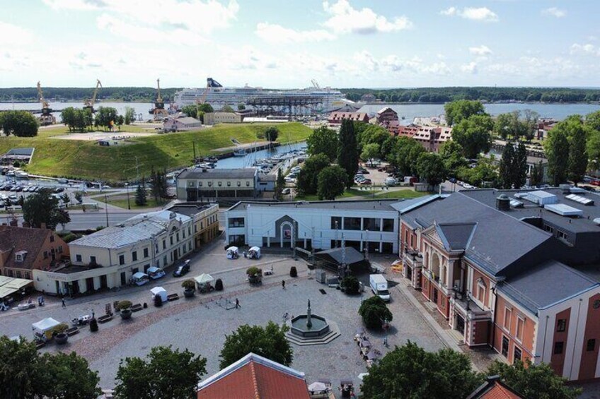 Private Old Klaipeda Guided Walking Tour