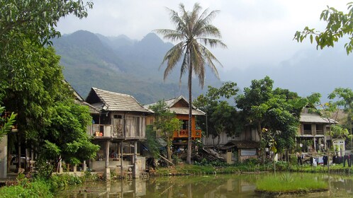 Private 2-Day Tour of Mai Chau Valley