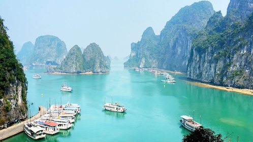 Tour privado de día completo por la bahía de Ha Long