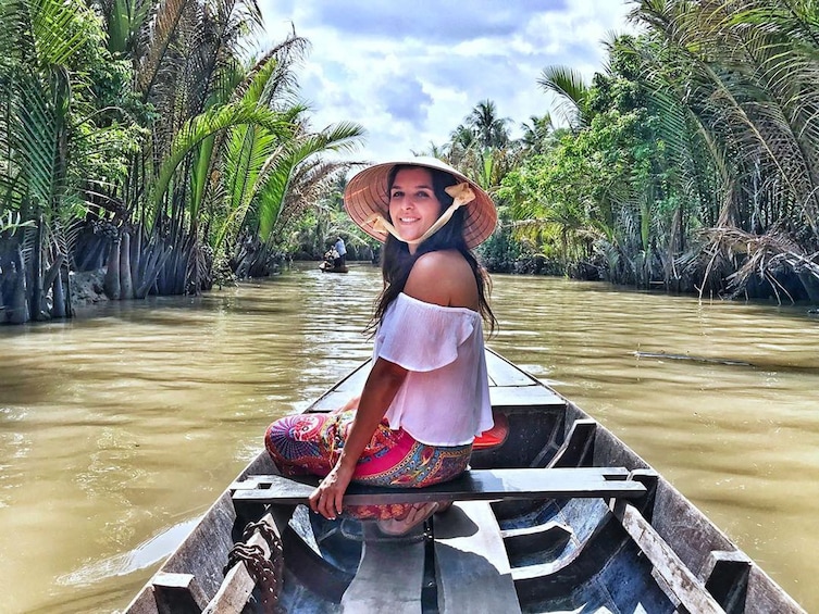 Mekong Delta Tour W/ Vinh Trang Pagoda, Rowing-Boat & Lunch