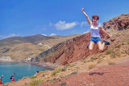 2-Day Santorini Bus Tour with Volcanic Cruise