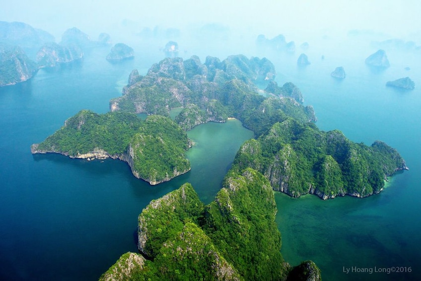 Halong Bay 2-Day Adventure