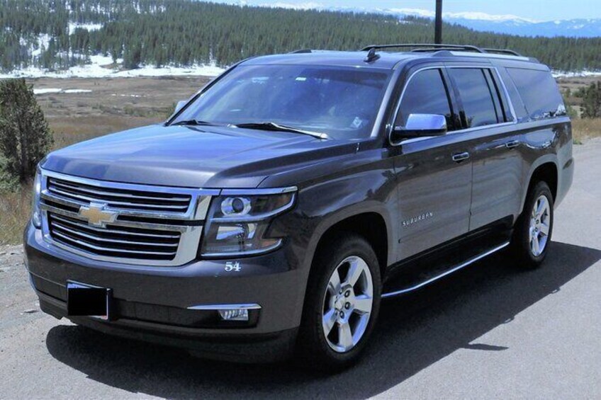 Show item 4 of 8. Tulsa International Airport (TUL) to Tulsa - Round-Trip Private Transfer