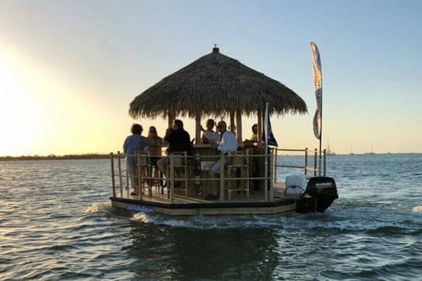 90 minute - Tiki Boat Cruise in Tampa - BYOB