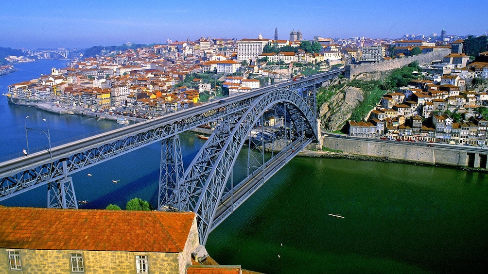 looking at the bridge in Porto