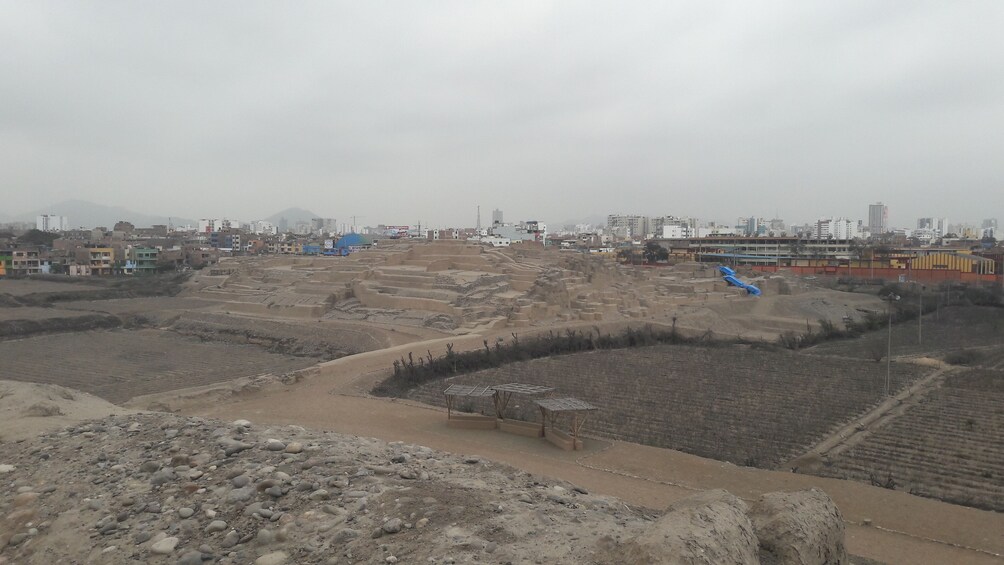 Half Day Private Tour to Huaca Pucllana & Huaca Mateo Salado