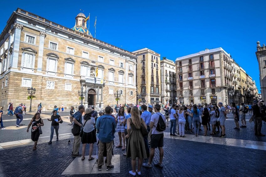 Combo Tour: Half-Day City Center Highlights & Sailing Cruise