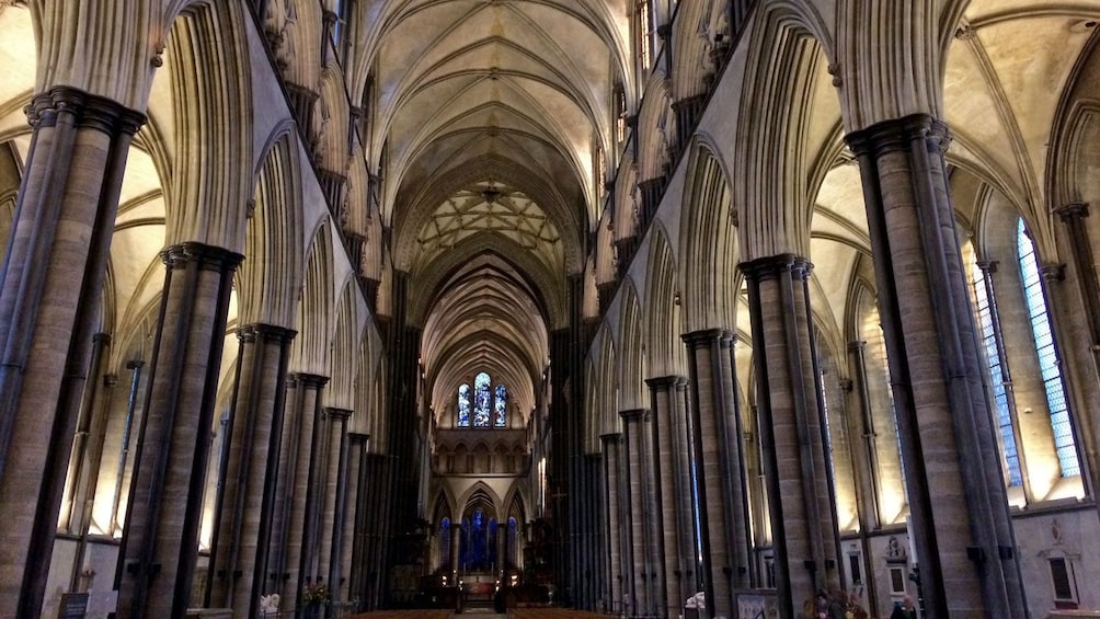 Show item 1 of 5. inside a cathedral in London