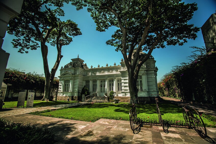 Barranco Tour: Osma Museum, Mate Gallery & Las Pallas Crafts