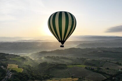 Balade en montgolfière dans la vallée du Chianti en Toscane