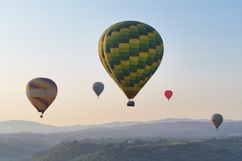 Hot Air Balloon ride in the Chianti Valley Tuscany