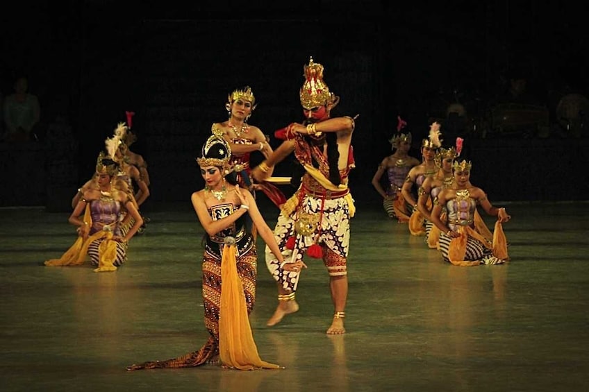 Dinner with Ramayana Dance at Purawisata