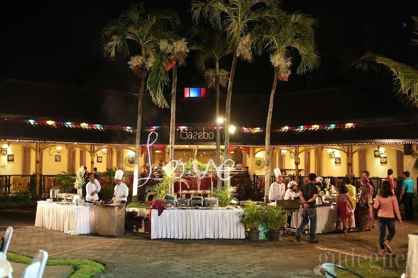 Dinner with Ramayana Dance at Purawisata