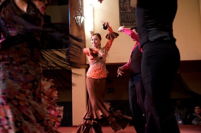 City Sightseeing & Live Flamenco Night Show in Sevilla