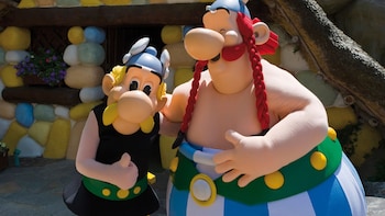 Parc Astérix Tickets with Transportation from Paris