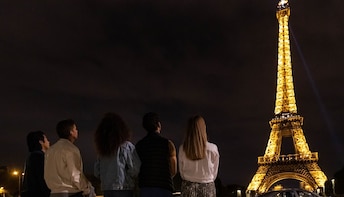 Small Group Night Tour Paris Illuminations Eiffel Tower