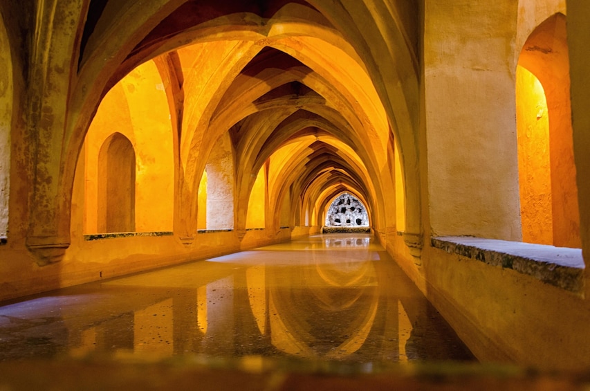 Seville, Alcázar,Cathedral-Giralda Skip-the-Line Guided Tour