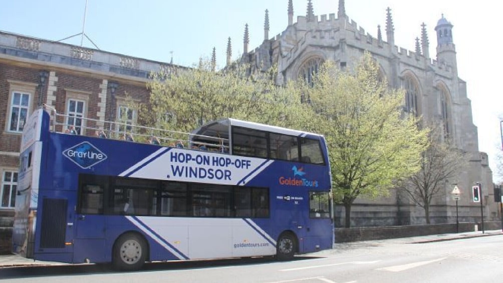 Hop-on Hop-off Open Top Tour of Windsor – 24 hours