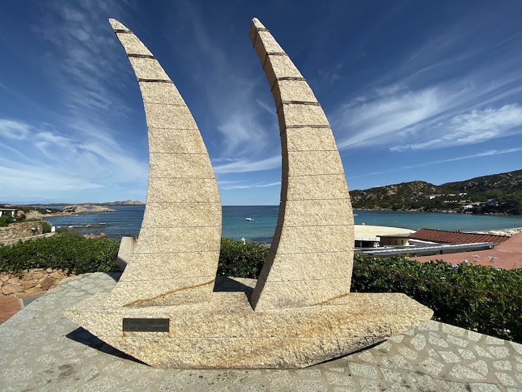 Costa Smeralda Sightseeing Tour in Sardinia: Small Group
