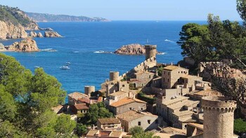 Visita Por La Costa Brava Tossa De Mar Y Lloret De Mar - 